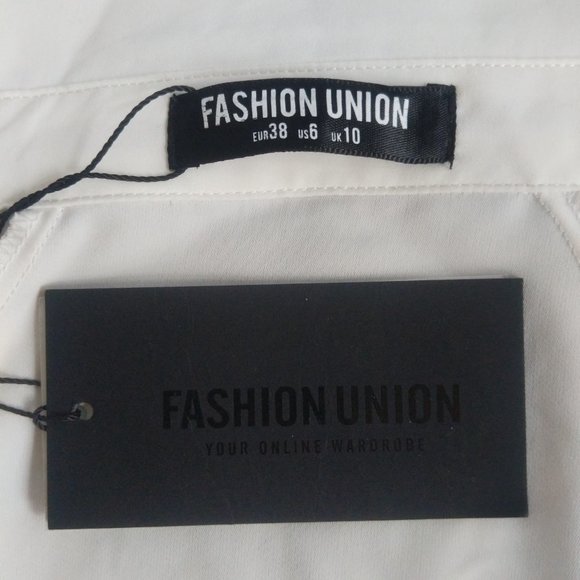 NWT Fashion Union Cream Women's Blouse Size 6 - Picture 3 of 3